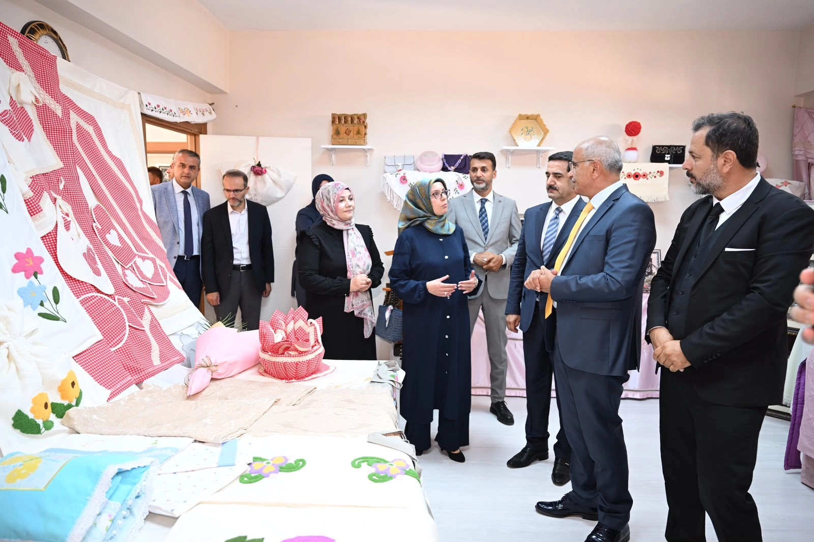 Malatya’da üreten kadınlar el emeği sergisinde yeni müjde