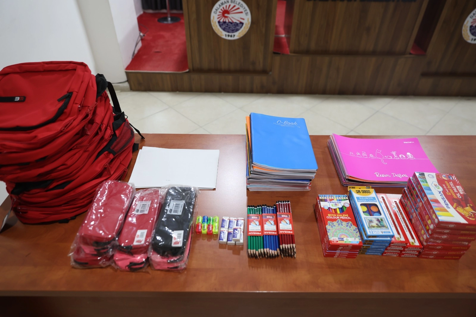 Muğla Dalaman’da öğrencilere eğitim desteği