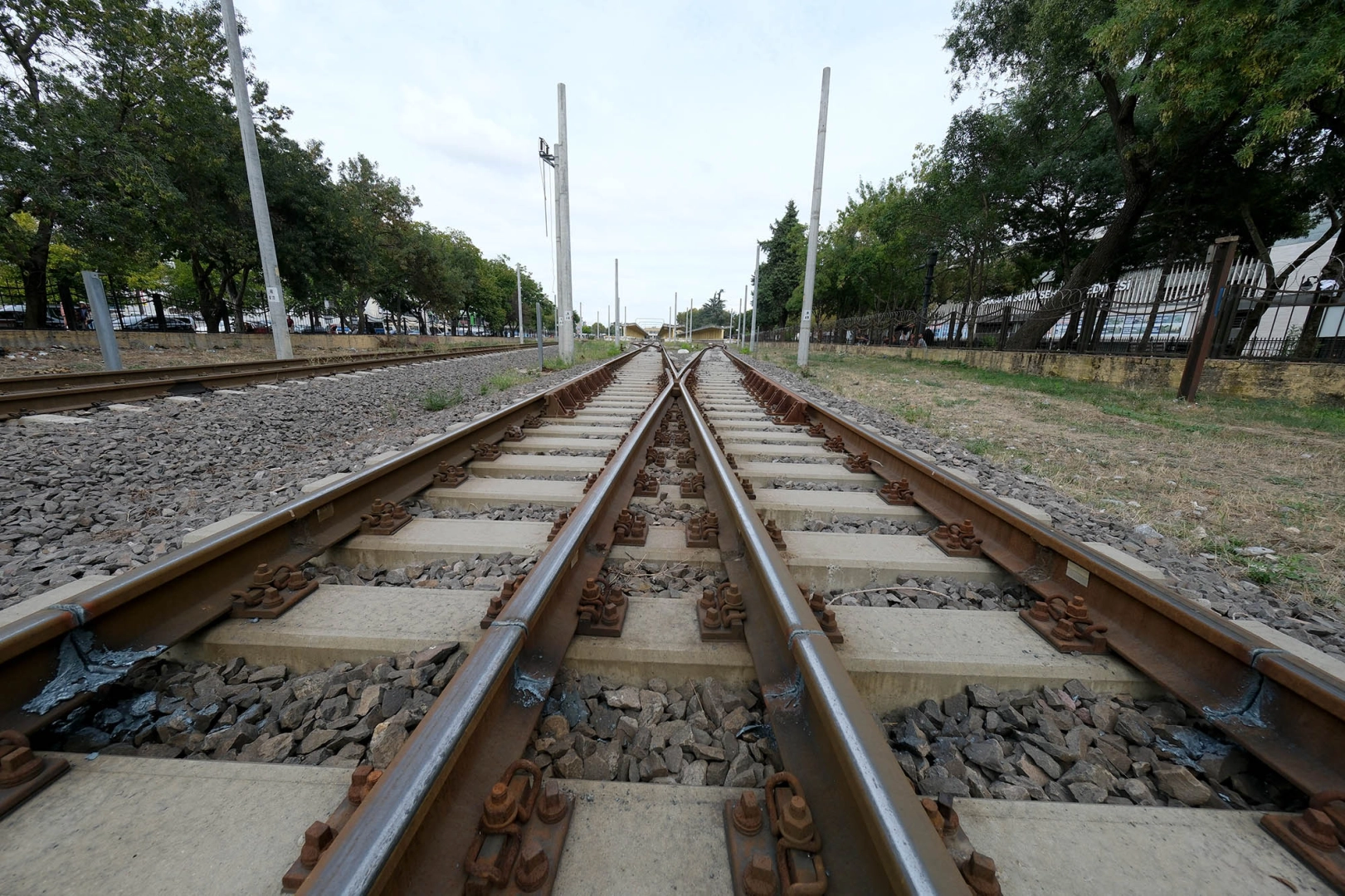 Sakarya’da büyük dönüşümün ilk adımları… Gara ulaşım tünelden olacak