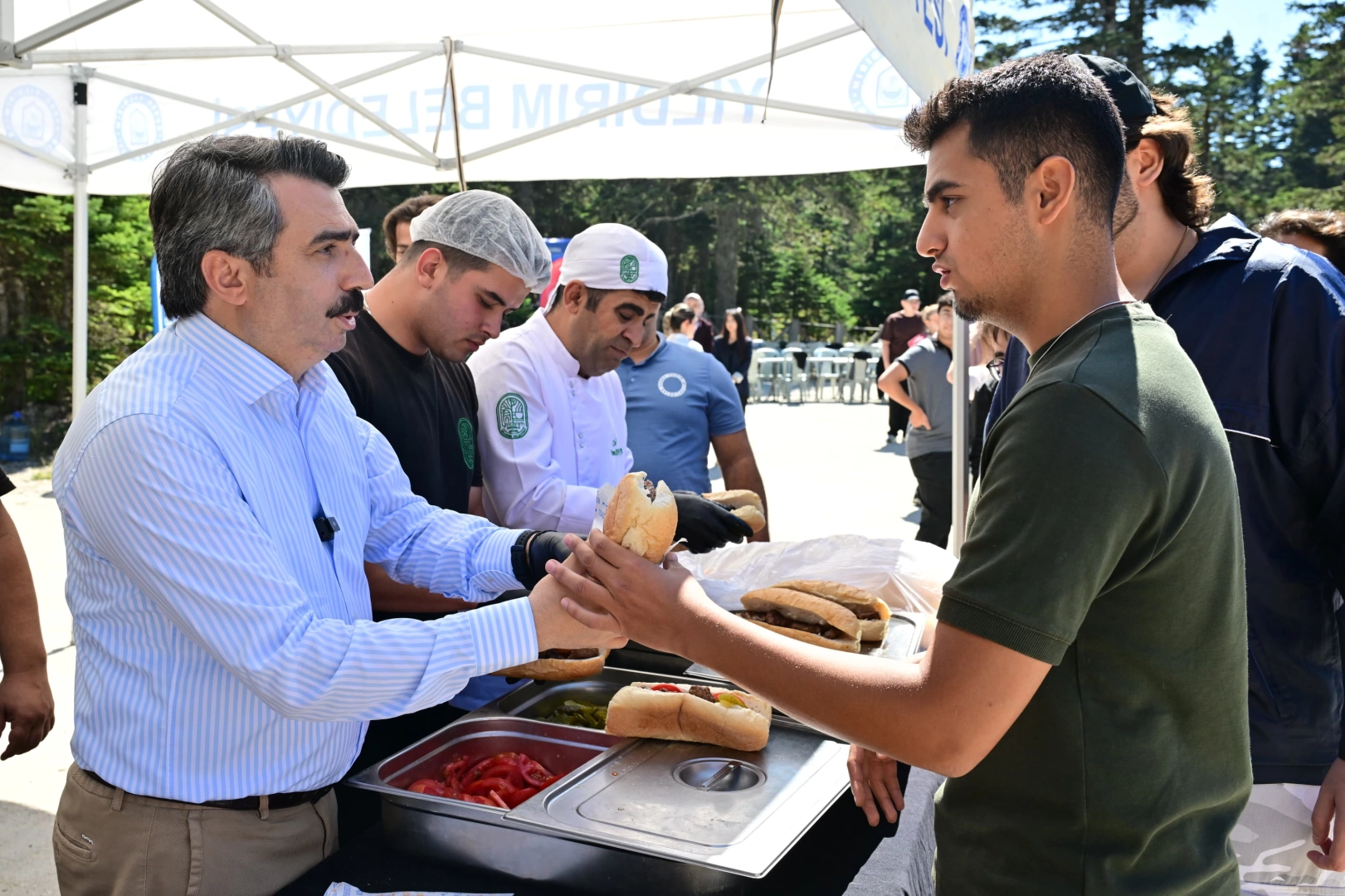 Yıldırım’da uyumayan kütüphaneden üniversiteye