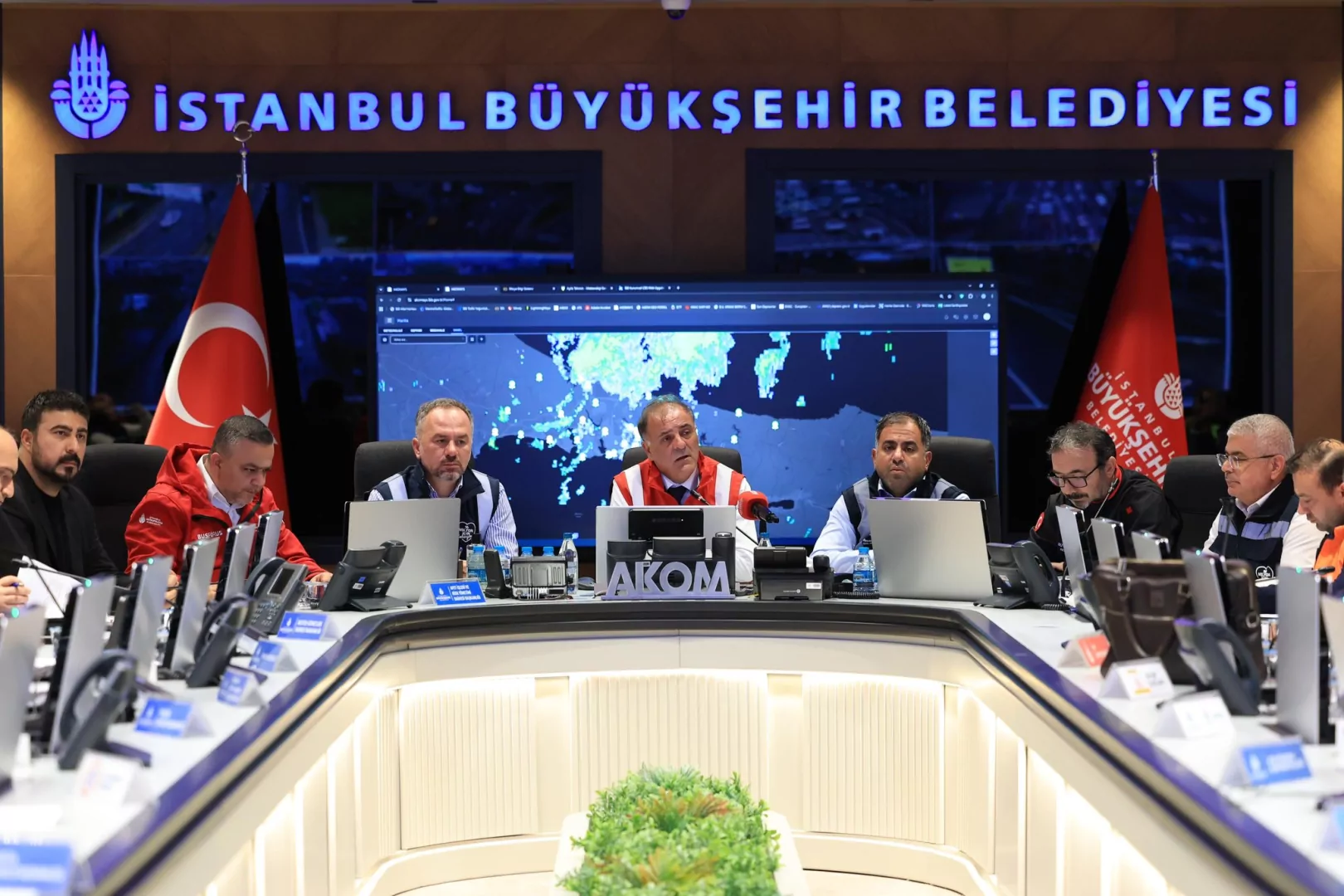 Başkan Vekili Aslan: İstanbul’da zorunlu olmadıkça evden çıkmayın
