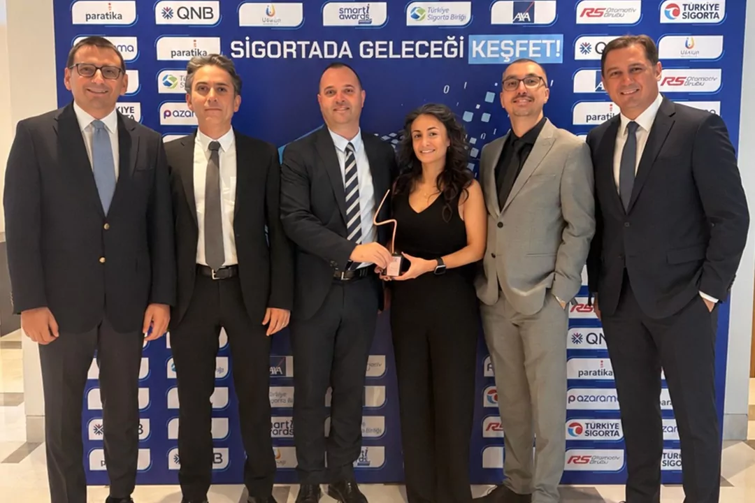 BNP Paribas Cardif’in ‘Gündelik Hastane Teminatı’ Smart-i Awards’tan ödülle döndü