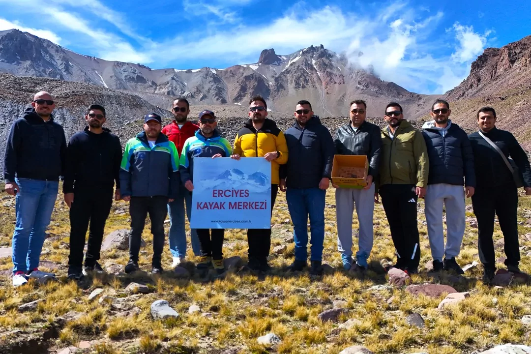 Kayseri Büyükşehir’den Erciyes eteklerinde yeşil seferberlik