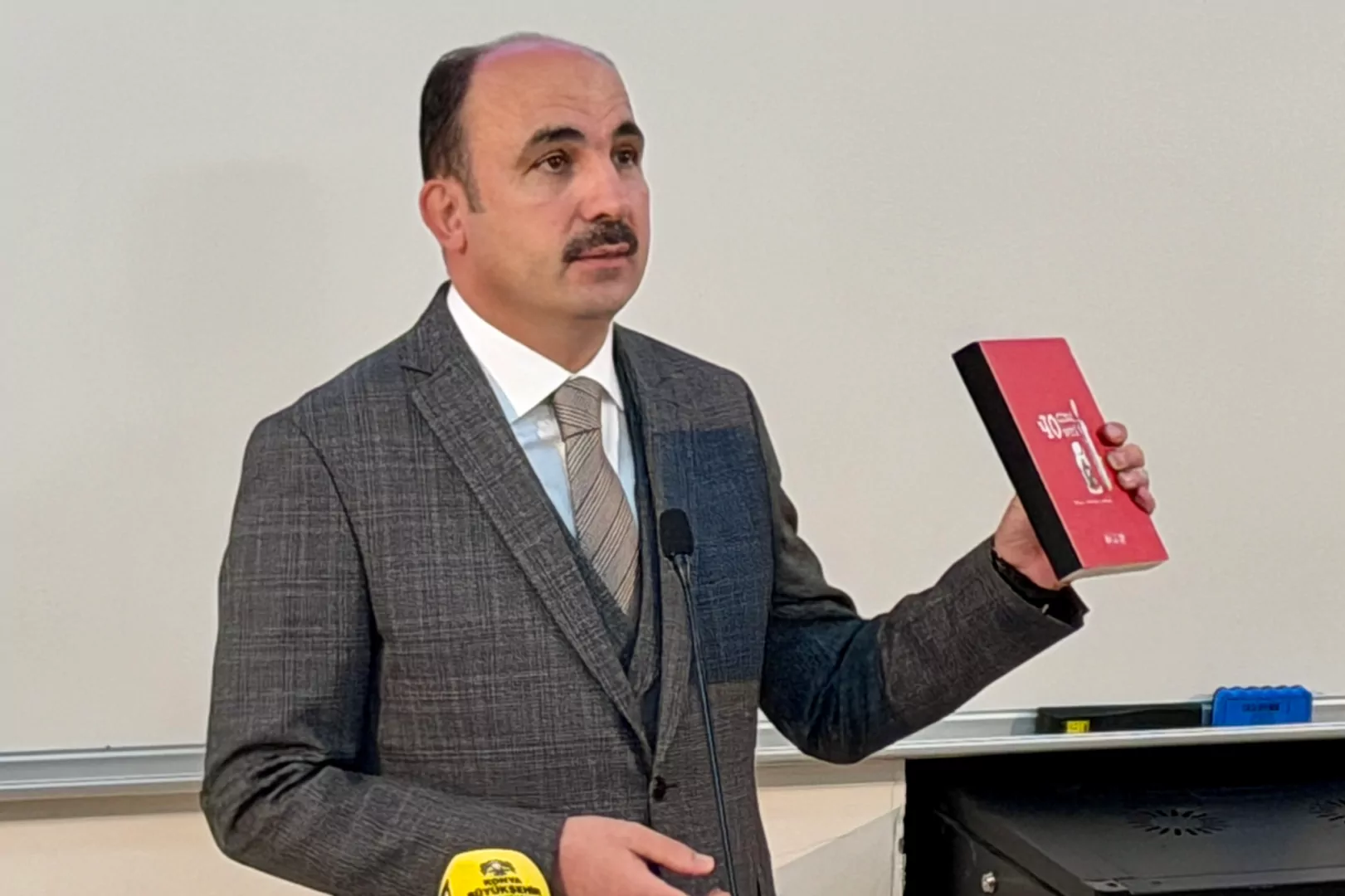 Konya Kudüs Çalışma Grubu’ndan ’40 Çizgi 40 Öykü’ kitabı
