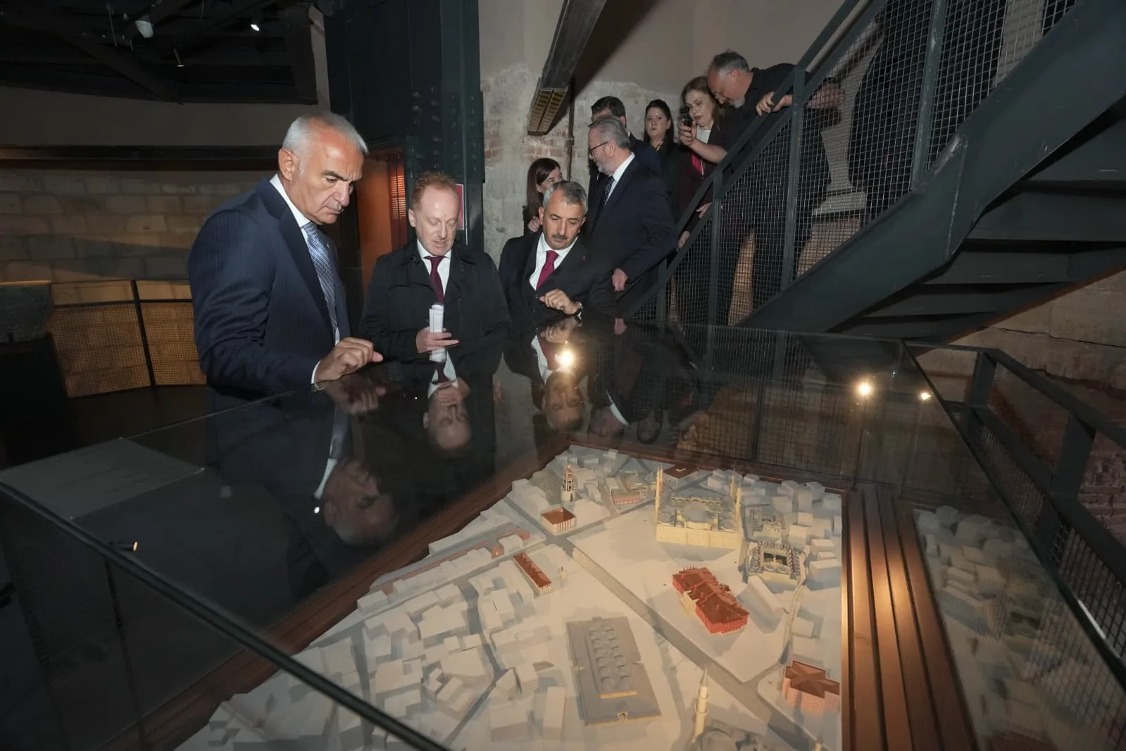 Makedonya Kule Müzesi’ne Bakan Ersoy’dan yakın takip