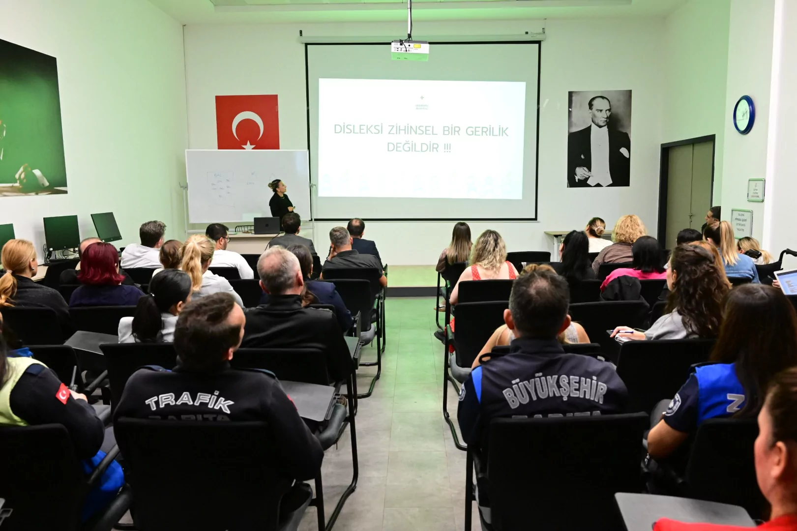 Manisa Büyükşehir’den personeline disleksi farkındalığı