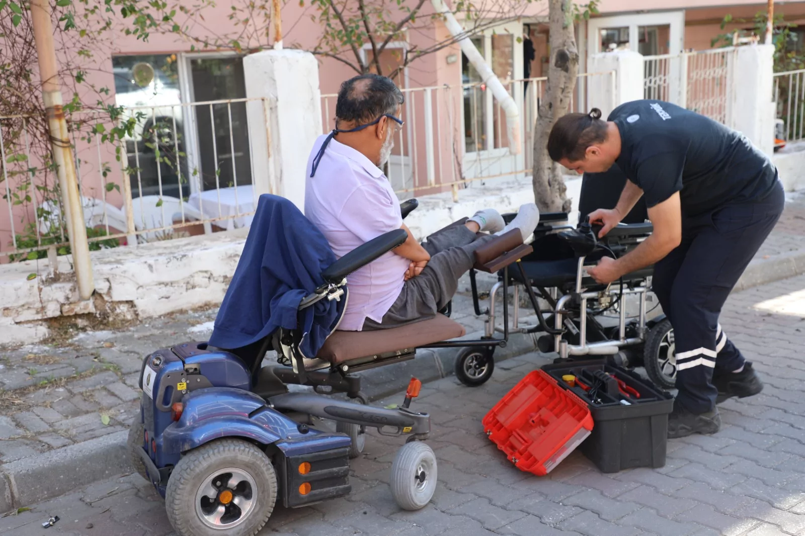 Muğla’da engelsiz yaşamın önündeki arızalar gideriliyor