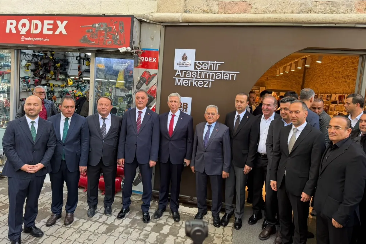 Şehir Araştırmaları Merkezi Beyoğlu’nda açıldı