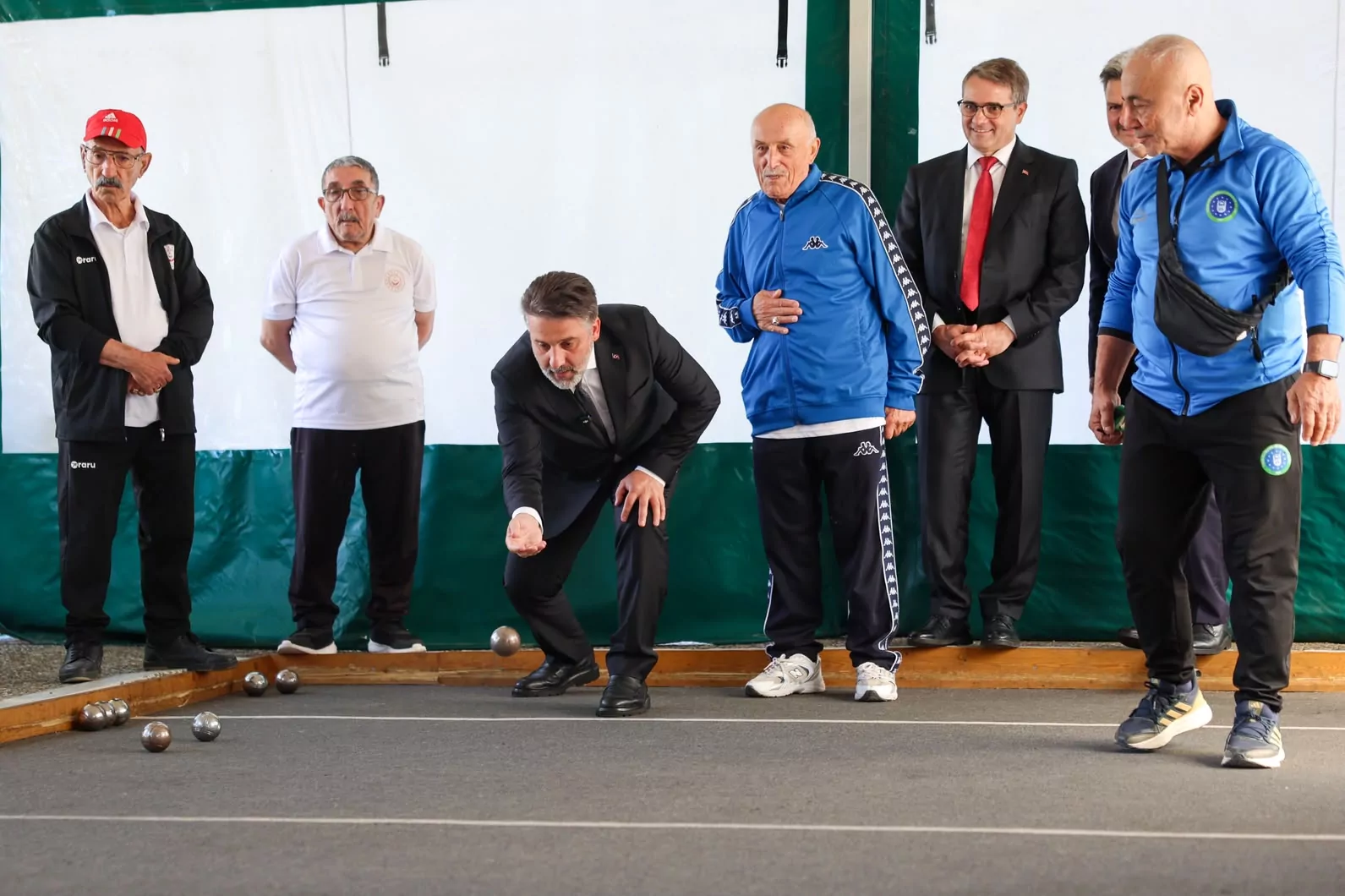 Bursa’da Başkan Vekili Biba huzurevi sakinleriyle buluştu